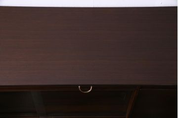 アンティーク家具　G-PLAN(ジープラン)　北欧スタイル　ガラス戸付きサイドボード(サイドキャビネット)