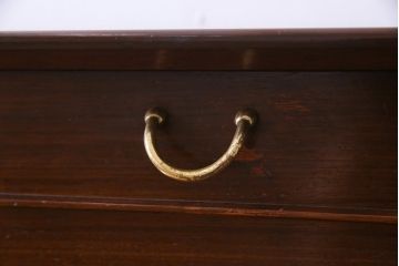 アンティーク家具　G-PLAN(ジープラン)　北欧スタイル　ガラス戸付きサイドボード(サイドキャビネット)