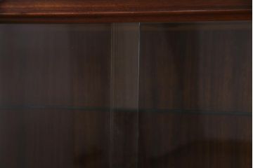 アンティーク家具　G-PLAN(ジープラン)　北欧スタイル　ガラス戸付きサイドボード(サイドキャビネット)