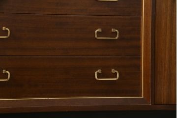 ヴィンテージ家具　北欧ビンテージ　G-PLAN(ジープラン)　BBシリーズ　シックモダンなサイドボード(リビングボード)(1)