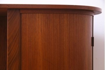 ビンテージ　北欧家具　チーク材　美しい木肌と柔らかなフォルムがお洒落なキドニーデスク(机、在宅ワーク、在宅用パートナーデスク、ヴィンテージ)