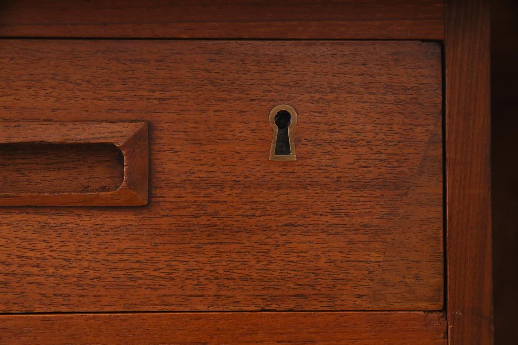 ビンテージ　北欧家具　チーク材　美しい木肌と柔らかなフォルムがお洒落なキドニーデスク(机、在宅ワーク、在宅用パートナーデスク、ヴィンテージ)