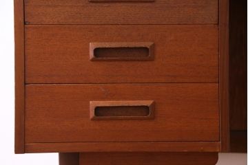 ビンテージ　北欧家具　チーク材　美しい木肌と柔らかなフォルムがお洒落なキドニーデスク(机、在宅ワーク、在宅用パートナーデスク、ヴィンテージ)