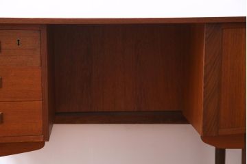 ビンテージ　北欧家具　チーク材　美しい木肌と柔らかなフォルムがお洒落なキドニーデスク(机、在宅ワーク、在宅用パートナーデスク、ヴィンテージ)