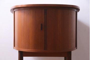 ビンテージ　北欧家具　チーク材　美しい木肌と柔らかなフォルムがお洒落なキドニーデスク(机、在宅ワーク、在宅用パートナーデスク、ヴィンテージ)