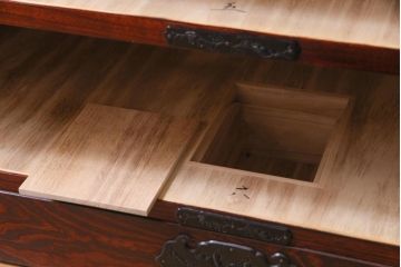 伝統民芸　岩谷堂箪笥　天板リメイク・栗無垢材　重厚かつ上品な衣装箪笥(チェスト、引き出し)