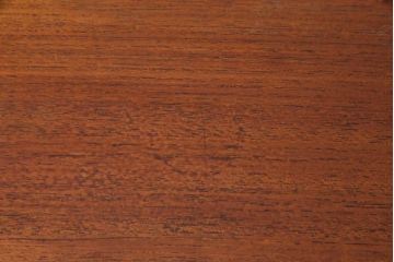 ヴィンテージ家具　北欧ビンテージ　ミッドセンチュリーな雰囲気漂うシンプルなガラス戸棚(キャビネット、本箱、収納棚)
