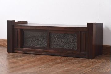 アンティーク家具　和製アンティーク　黒檀・欅　結霜ガラスが趣添える古い置き床(置床、収納棚、飾り台)