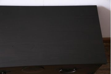 アンティーク家具　リメイク　暗く渋さのある色合いが魅力的な箪笥リビングボード(チェスト、引き出し)