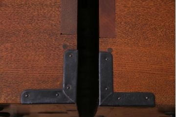 アンティーク家具　上手物!　前面ケヤキ玉杢材　黒柿材　漆塗り　三方ケヤキの高級重ね箪笥(和タンス、引き出し)