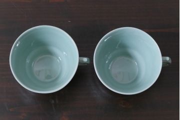 イギリスビンテージ　Woods ware(ウッズウエア)　Beryl(ベロル)　レトロなトリオ2客セット(カップ&ソーサー、プレート)(1)