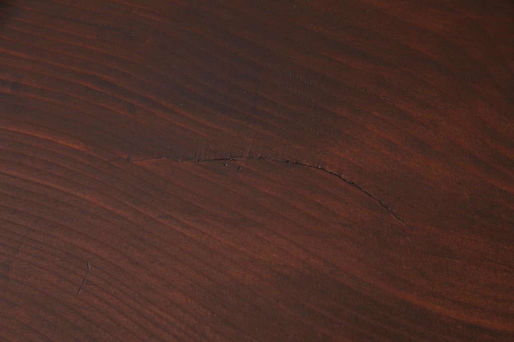 アンティーク家具　和製アンティーク　前面ケヤキ材　鳥モチーフの金具が可愛らしい重ね二本松箪笥(引き出し、衣装箪笥)