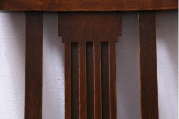 アンティーク家具　イギリスアンティーク　アールデコ様式　高級感のあるシンプルなダイニングチェア(椅子)(1)