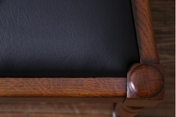 アンティーク家具　イギリスアンティーク　アールデコ様式　高級感のあるシンプルなダイニングチェア(椅子)(1)