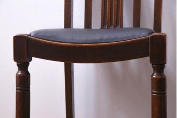 アンティーク家具　イギリスアンティーク　アールデコ様式　高級感のあるシンプルなダイニングチェア(椅子)(1)