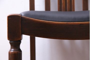 アンティーク家具　イギリスアンティーク　アールデコ様式　高級感のあるシンプルなダイニングチェア(椅子)(1)