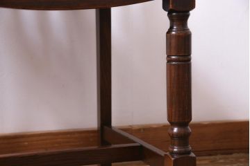 アンティーク家具　イギリスアンティーク　アールデコ様式　高級感のあるシンプルなダイニングチェア(椅子)(2)