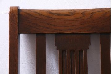 アンティーク家具　イギリスアンティーク　アールデコ様式　高級感のあるシンプルなダイニングチェア(椅子)