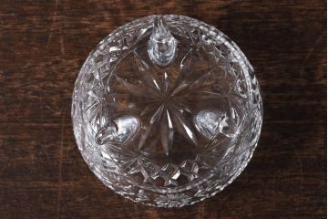 アンティーク雑貨　イギリスビンテージ　クラシカルで美しい脚付きガラスボウル(小鉢)
