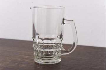 アンティーク雑貨　イギリスビンテージ　シンプルかつ上品なデザインのガラスピッチャー(ジャグ、水差し)