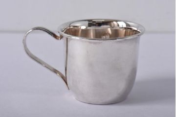 ビンテージ　シルバープレート　箱付き　アヒルが可愛らしいシッピーカップ2個セット(ベビーマグカップ)