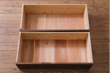 レトロ家具　昭和初期　脚付きリメイク　桐材　上品なレトロスタイルにおすすめな箪笥ローボード(リビングボード、衣装箪笥、桐箪笥、桐たんす)(1)