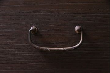 レトロ家具　昭和初期　脚付きリメイク　桐材　上品なレトロスタイルにおすすめな箪笥ローボード(リビングボード、衣装箪笥、桐箪笥、桐たんす)(1)