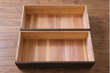 レトロ家具　昭和初期　脚付きリメイク　桐材　上品なレトロスタイルにおすすめな箪笥ローボード(リビングボード、衣装箪笥、桐箪笥、桐たんす)(2)