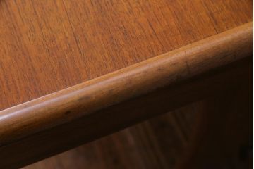 ヴィンテージ家具　北欧ビンテージ　G-PLAN(ジープラン)　Katrina (カトリーナ)シリーズ　ネストテーブル(センターテーブル)