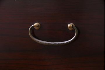 アンティーク家具　昭和初期　漆塗り　ケヤキ材　上品な和の空間を演出するリメイク箪笥ローボード(リビングボード、衣装箪笥)