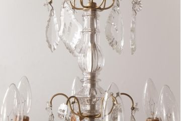 フランスアンティーク　クリスタルガラスがまばゆく煌めくシャンデリア(6灯、天井照明、吊り下げ照明)