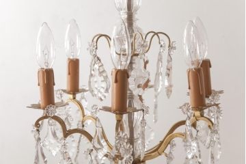フランスアンティーク　クリスタルガラスがまばゆく煌めくシャンデリア(6灯、天井照明、吊り下げ照明)