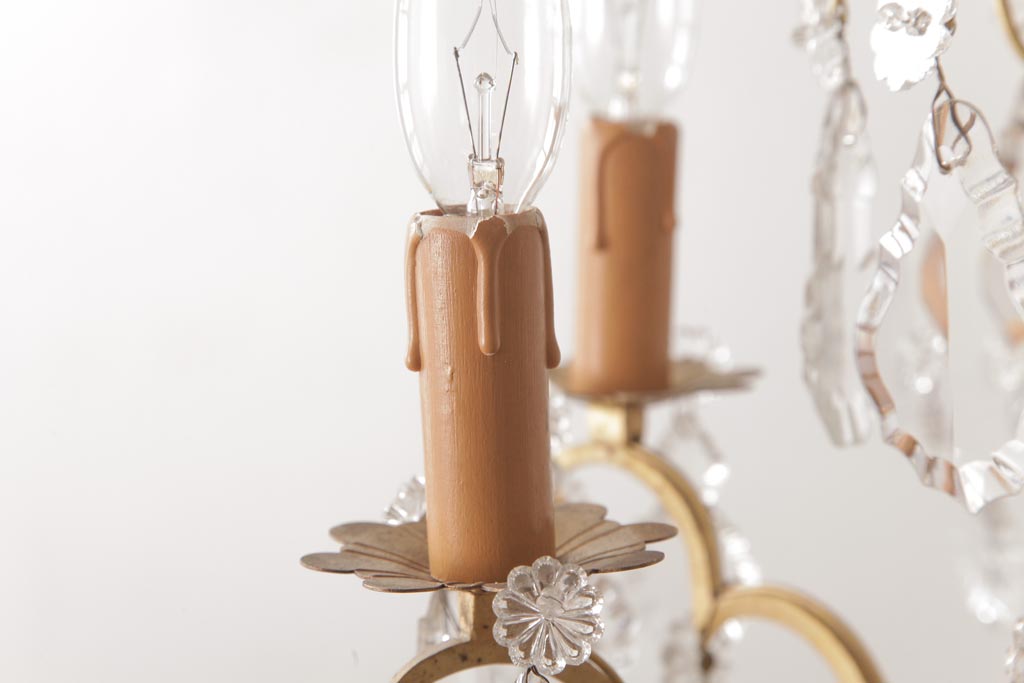 フランスアンティーク　クリスタルガラスがまばゆく煌めくシャンデリア(6灯、天井照明、吊り下げ照明)