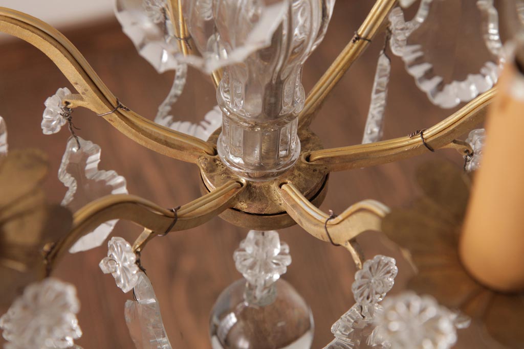 フランスアンティーク　クリスタルガラスがまばゆく煌めくシャンデリア(6灯、天井照明、吊り下げ照明)