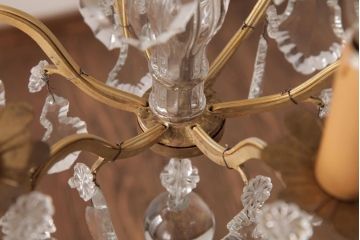 フランスアンティーク　クリスタルガラスがまばゆく煌めくシャンデリア(6灯、天井照明、吊り下げ照明)