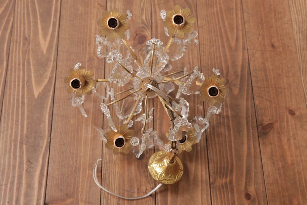 フランスアンティーク　クリスタルガラスがまばゆく煌めくシャンデリア(6灯、天井照明、吊り下げ照明)