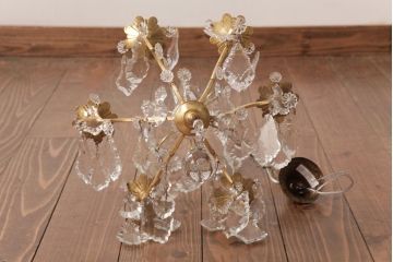 フランスアンティーク　クリスタルガラスがまばゆく煌めくシャンデリア(6灯、天井照明、吊り下げ照明)