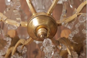 フランスアンティーク　クリスタルガラスがまばゆく煌めくシャンデリア(6灯、天井照明、吊り下げ照明)