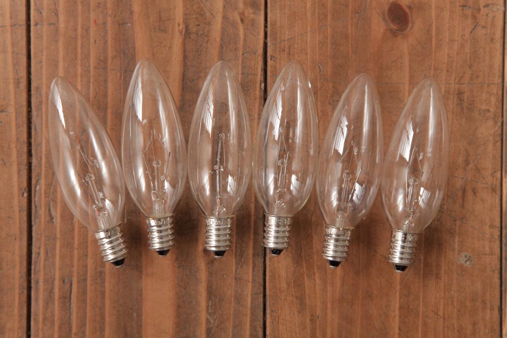 フランスアンティーク　クリスタルガラスがまばゆく煌めくシャンデリア(6灯、天井照明、吊り下げ照明)