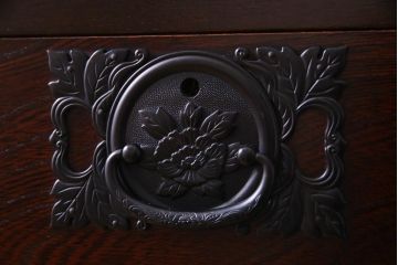 中古　国産　民芸家具　気品漂う和の空間づくりに活躍するチェスト(箪笥、和タンス、引き出し)