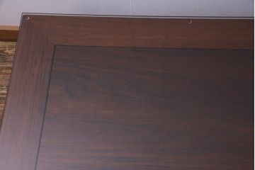 中古　伝統工芸品　大阪唐木指物　花梨材　ガラス天板付き　上品な雰囲気漂う座卓(テーブル、ローテーブル、カリン材)