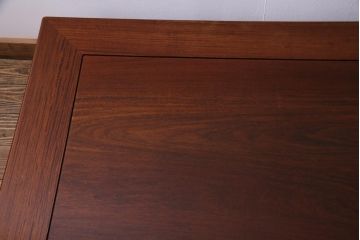 中古　伝統工芸品　大阪唐木指物　花梨材　ガラス天板付き　上品な雰囲気漂う座卓(テーブル、ローテーブル、カリン材)