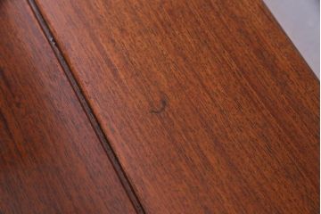 中古　伝統工芸品　大阪唐木指物　花梨材　ガラス天板付き　上品な雰囲気漂う座卓(テーブル、ローテーブル、カリン材)