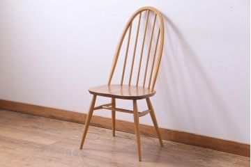 ヴィンテージ家具　イギリスビンテージ　ERCOL(アーコール)　ナチュラルな木味が魅力的なクエーカーチェア(椅子)(2)