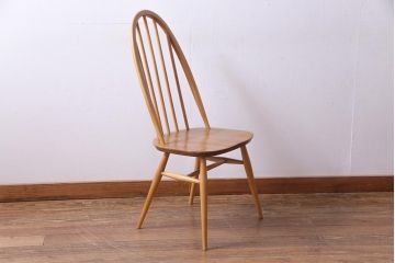 ヴィンテージ家具　イギリスビンテージ　ERCOL(アーコール)　ナチュラルな木味が魅力的なクエーカーチェア(椅子)(2)