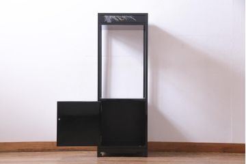 中古　民芸家具　竹と鳥　螺鈿の図柄が目を引く飾り棚(朝鮮棚)(定価約17万円)
