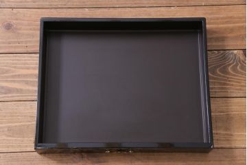 中古　民芸家具　竹と鳥　螺鈿の図柄が目を引く飾り棚(朝鮮棚)(定価約17万円)
