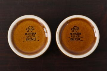 アンティーク雑貨　イギリスビンテージ　HORNSEA(ホーンジー)　BRONTE(ブロンテ)　ソルト&ペッパー　シェーカー2個セット(調味料入れ)