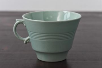 イギリスビンテージ　Woods ware(ウッズウエア)　Beryl(ベロル)　レトロなトリオ2客セット(カップ&ソーサー、プレート)(3)