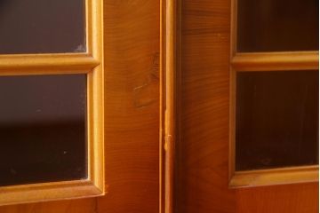 中古　イギリス輸入家具　エドワーディアン様式　存在感のある4枚扉のブックケース(キャビネット、飾り棚、本箱)